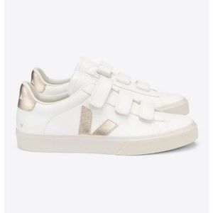 Women's White Recife Chromefree Touch-strap Sneakers